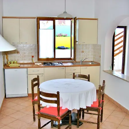 شقة Gianna 650 *